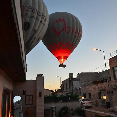 Balloon Street Cappadocia Гореме