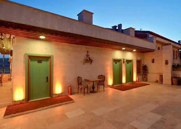 Balloon Street Cappadocia أفانوس