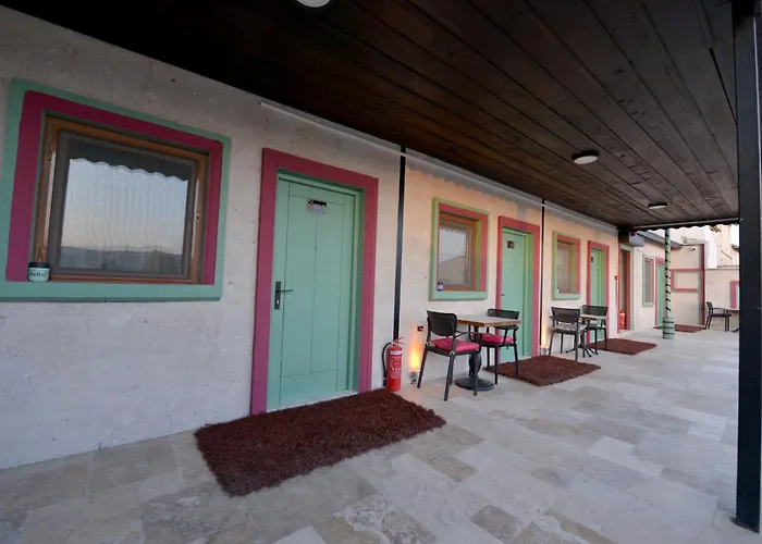 Balloon Street Cappadocia فندق أفانوس